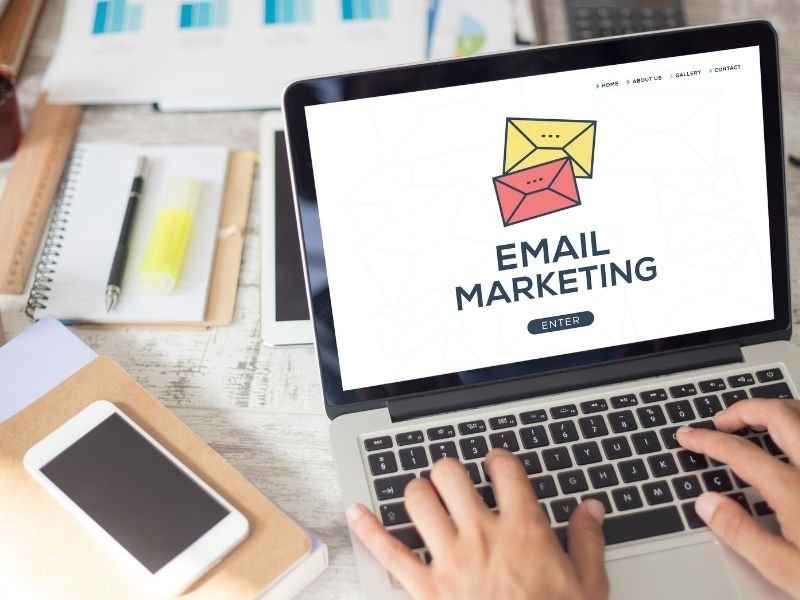 Email Marketing Assistant