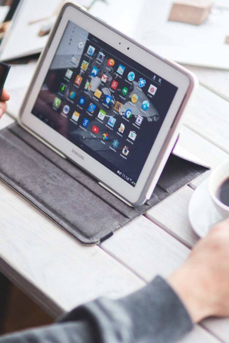 10 APPS that teach tech skills for FREE