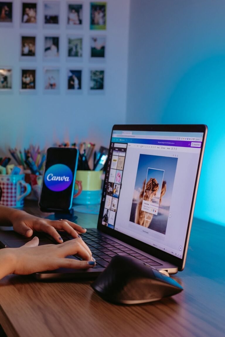 10 Websites to Start Learning Graphic Designs for FREE